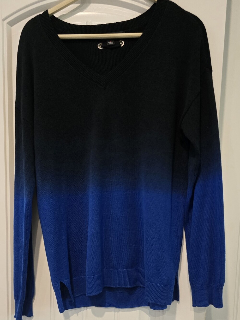 Rock & Republic Ombre Sweater in Black and Blue Oversized/slouchy Fit. W Size S